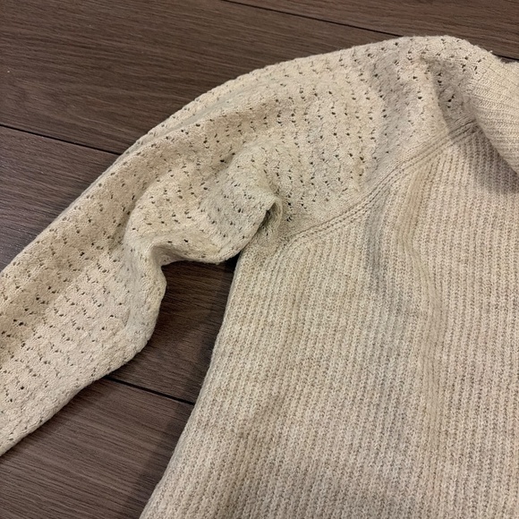 Cream sweater. - Picture 3 of 3